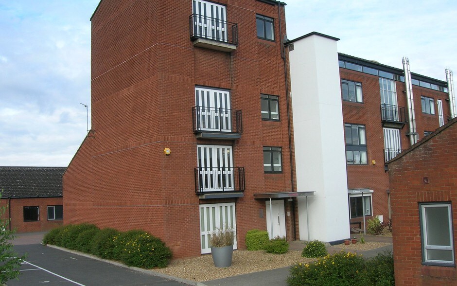 Walker Ave, Milton Keynes à vendre - Photo de l’immeuble – Image 3 sur 4