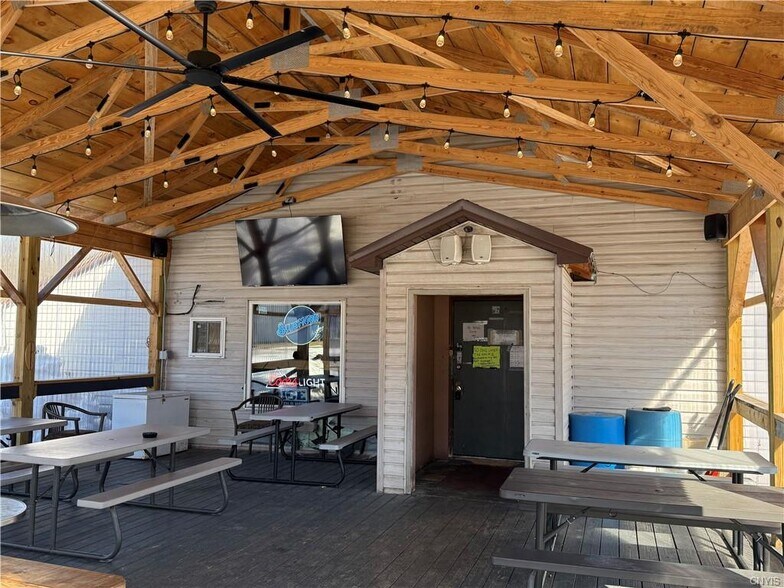 10825 Taberg Florence Rd, Camden, NY à vendre - Photo de l’immeuble – Image 2 sur 20