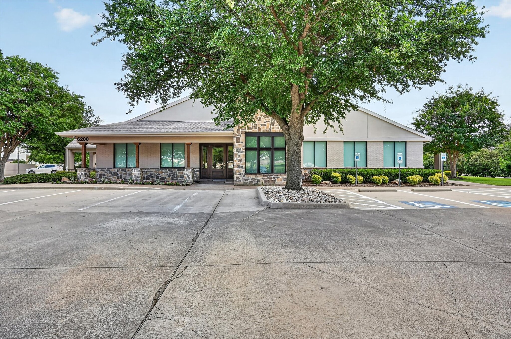 6200 Stone Hill Farms Pky, Flower Mound, TX à louer Photo intérieure– Image 1 sur 44