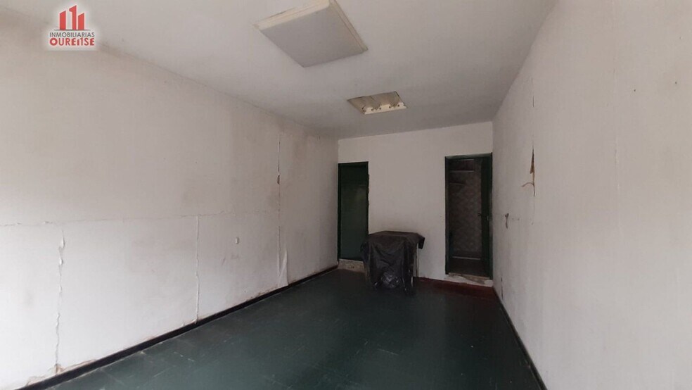 Local commercial dans Ourense, Orense à vendre - Photo de l’immeuble – Image 3 sur 8