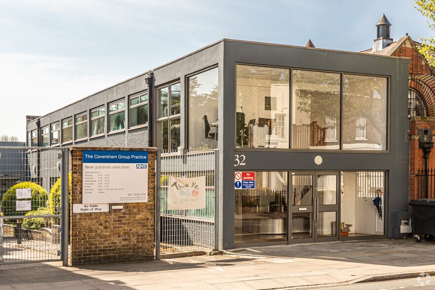 32 Leighton Rd, Londres à vendre - Photo de l’immeuble – Image 2 sur 2