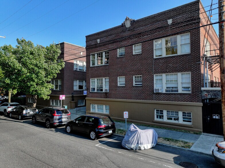 2062 NW Marshall St, Portland, OR à vendre - Photo de l’immeuble – Image 2 sur 41