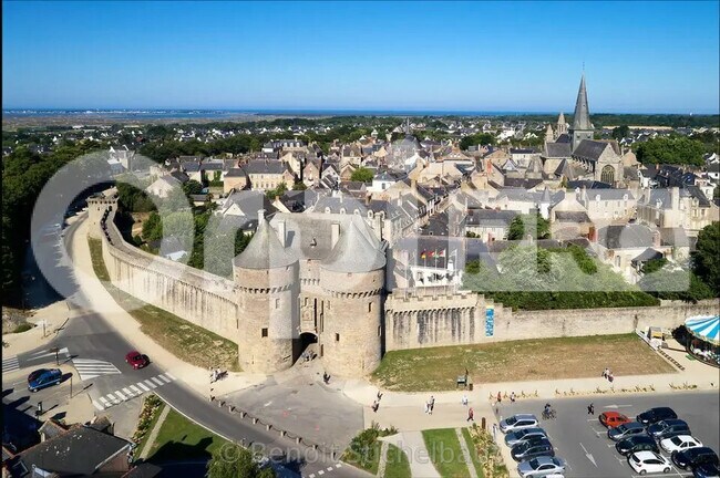 Plus de détails pour Local commercial à vendre