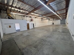 130 Mason Cir, Concord, CA à louer Photo intérieure– Image 1 sur 3