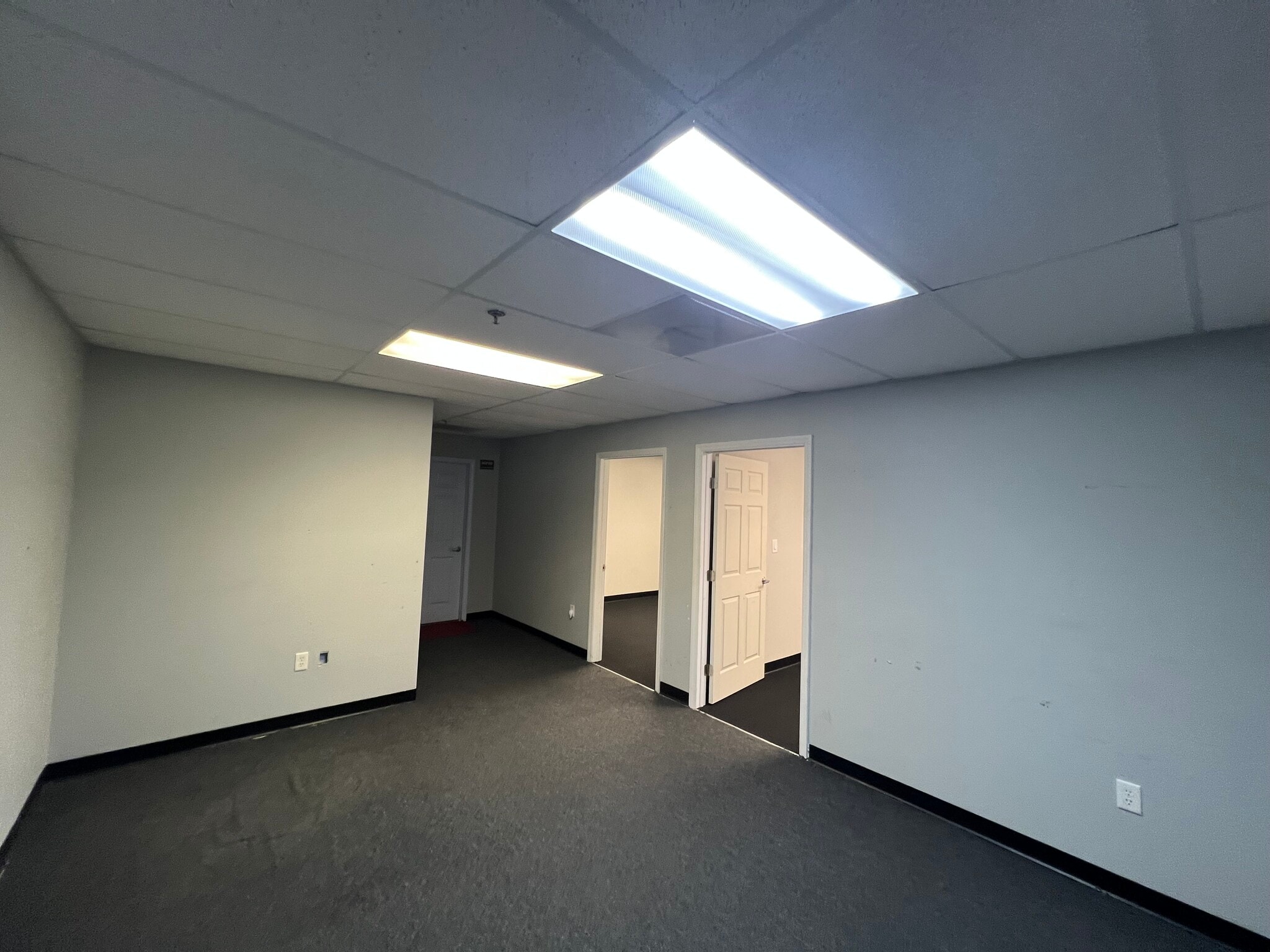 2750 Dillard Rd, Eustis, FL à louer Photo intérieure– Image 1 sur 9