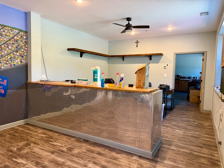 615 Saint Nicholas Ave, Brewton, AL à vendre - Photo de l’immeuble – Image 3 sur 18