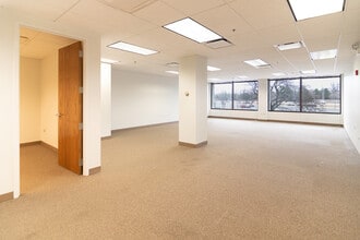 1834 Walden Office Sq, Schaumburg, IL à louer Photo intérieure– Image 2 sur 4