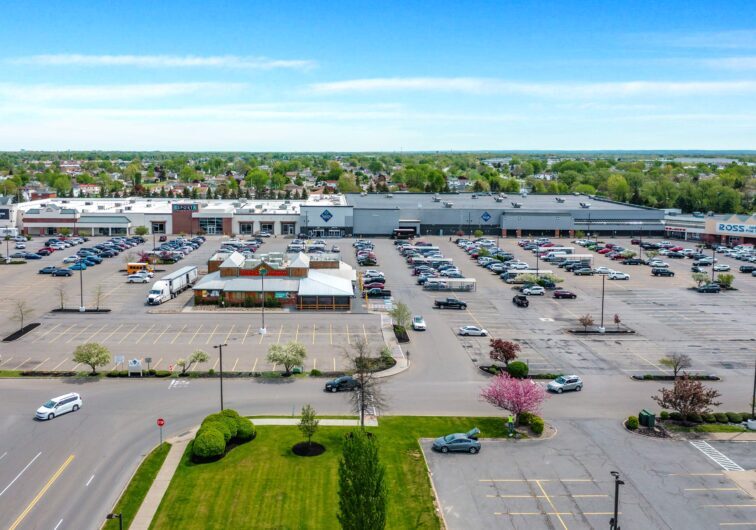 3733-3735 Union Rd, Cheektowaga, NY à louer - Photo de l’immeuble – Image 1 sur 16