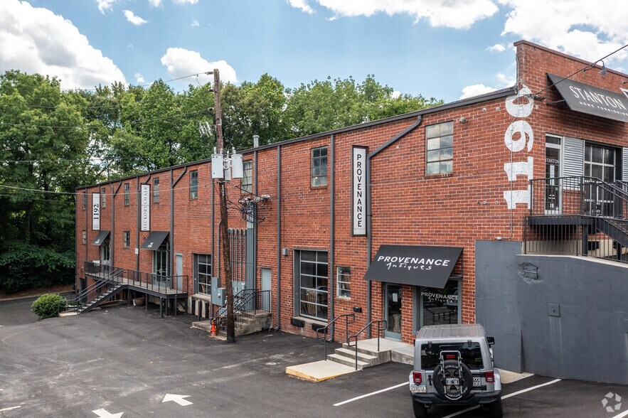 1190-1194 Huff Rd NW, Atlanta, GA à louer - Photo de l’immeuble – Image 2 sur 7
