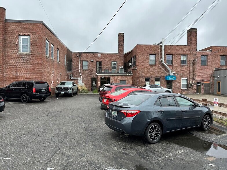 211 Main St, Nashua, NH à louer - Photo de l’immeuble – Image 2 sur 3