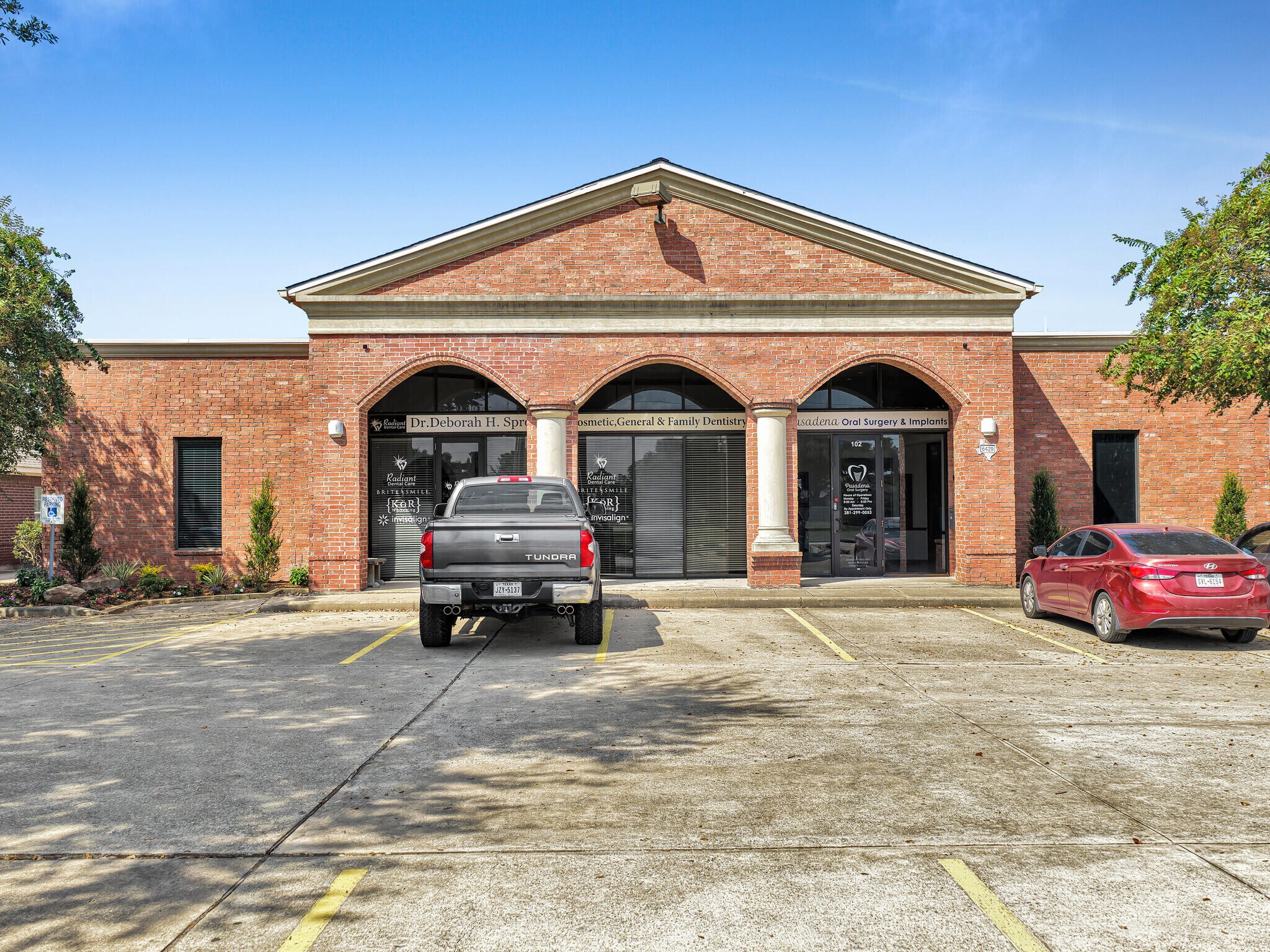 6429 Fairmont Pky, Pasadena, TX à vendre Photo de l’immeuble– Image 1 sur 131