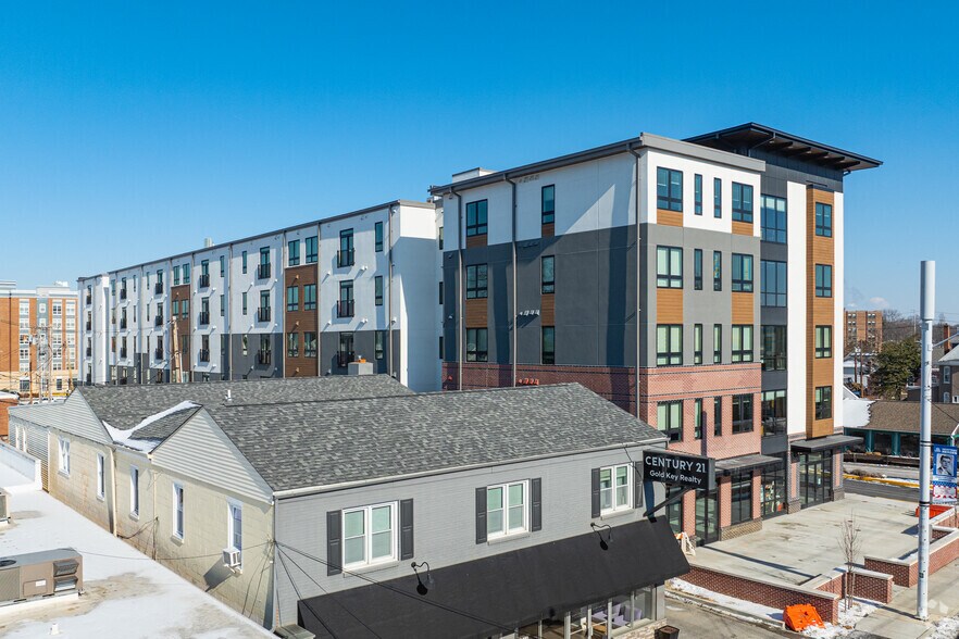 268 E Main St, Newark, DE à louer - Photo de l’immeuble – Image 3 sur 5