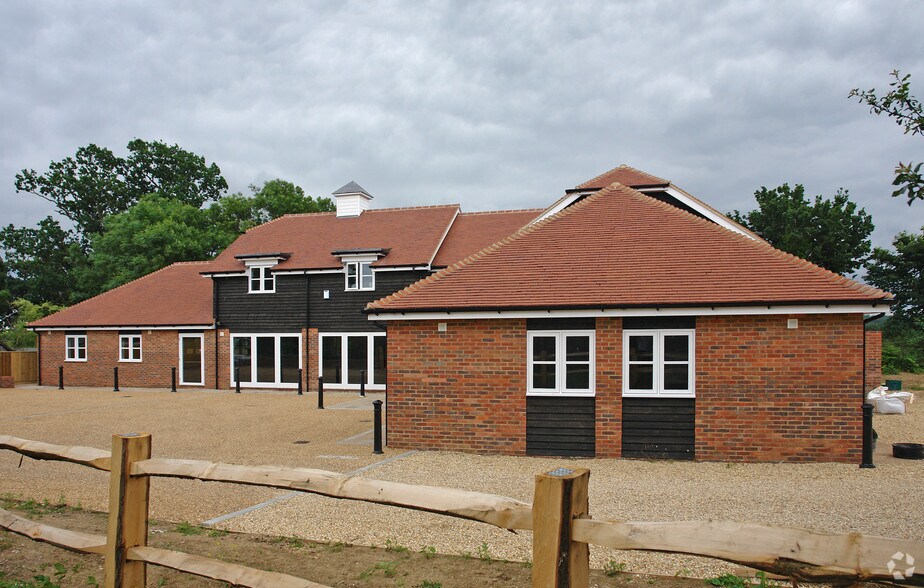 Chequers Hl, Bough Beech à louer - Photo de l’immeuble – Image 1 sur 1