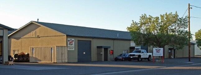 876-880 Marietta Way, Sparks, NV à vendre - Photo de l’immeuble – Image 2 sur 6
