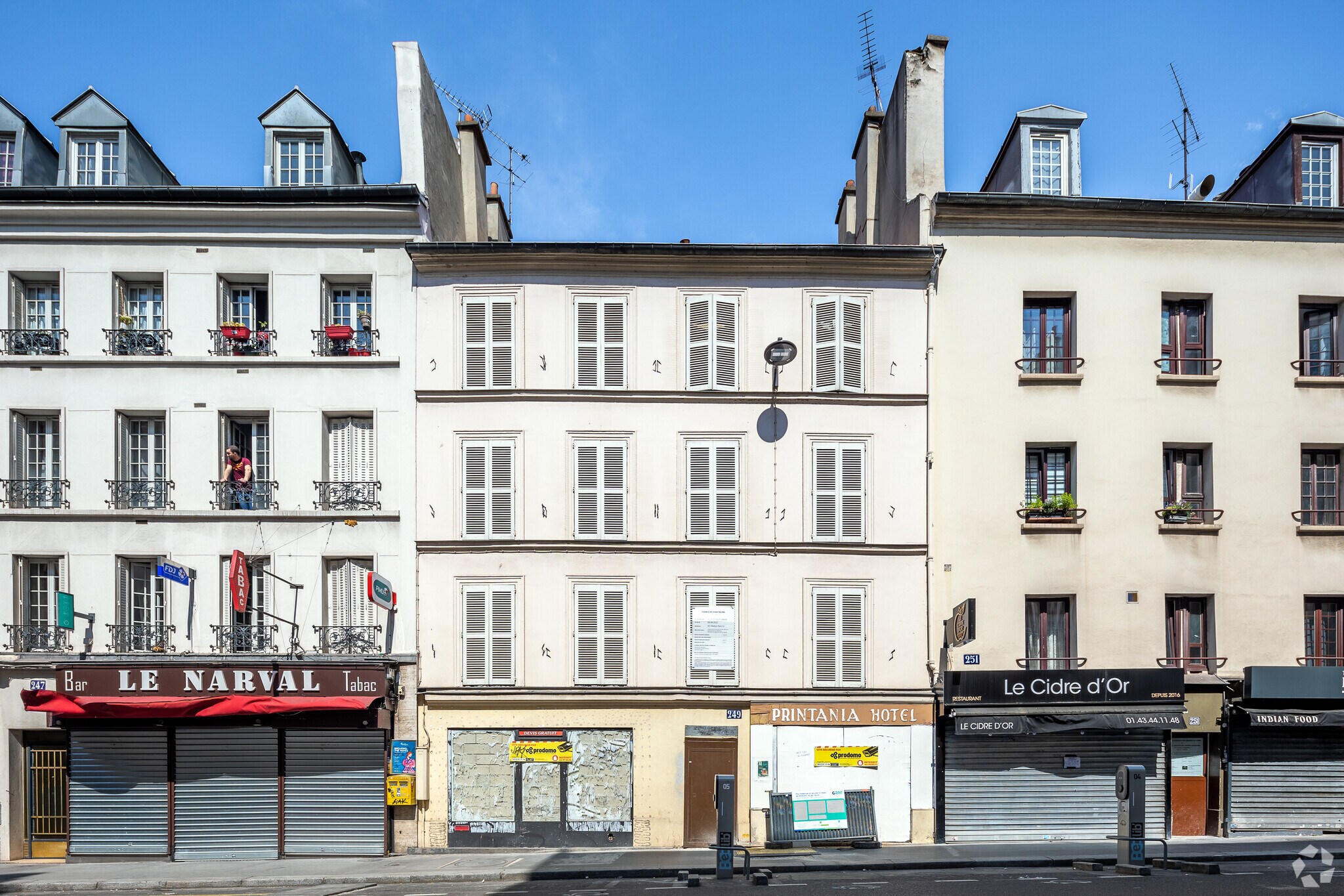249 Rue De Charenton, Paris à louer Photo principale– Image 1 sur 3