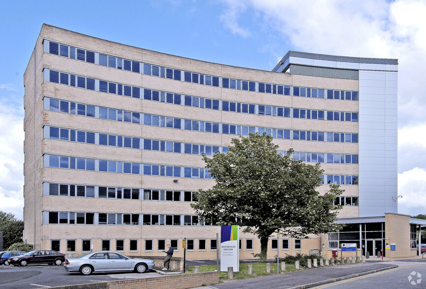 57-63 Ringway, Preston à louer - Photo principale – Image 1 sur 8