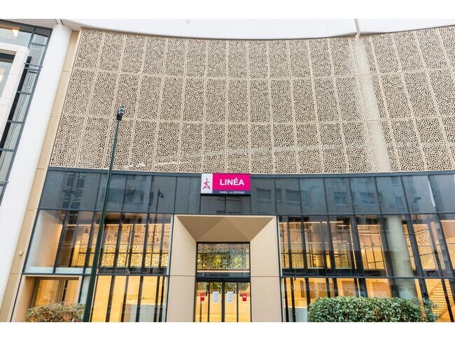 Plus de détails pour Bureau à louer