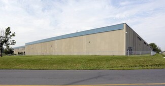 Plus de détails pour 1375 Rue Newton, Boucherville, QC - Industriel/Logistique à louer