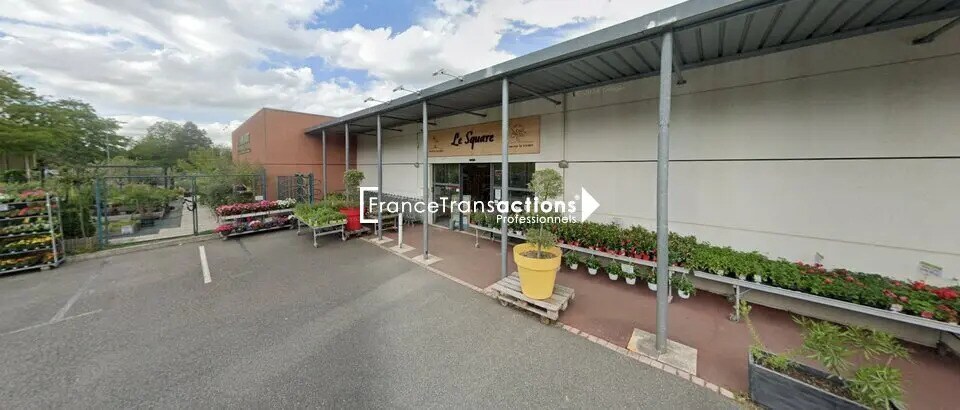 Local commercial dans Castanet-Tolosan à louer - Photo de l’immeuble – Image 1 sur 4