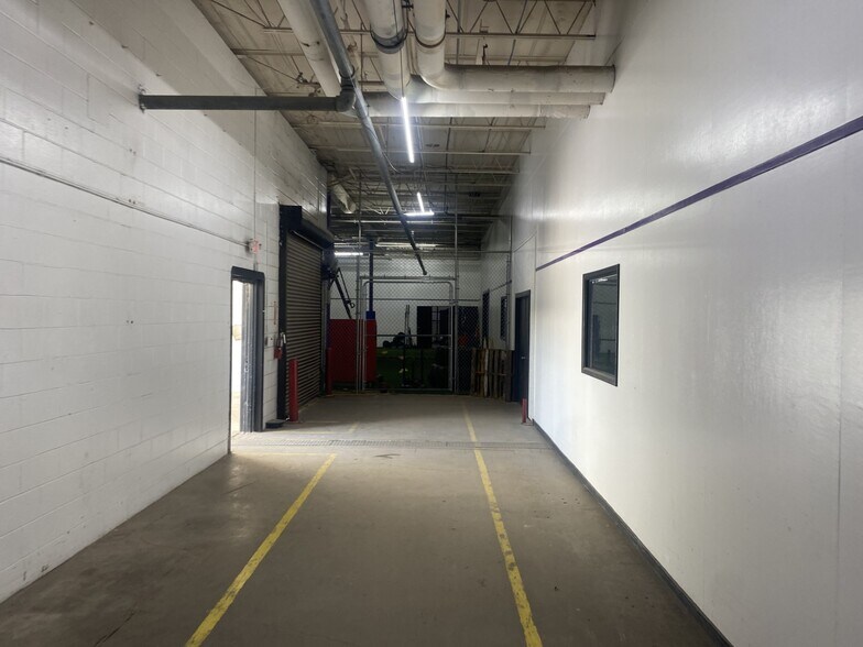 2930 W Pafford St, Fort Worth, TX à louer - Photo intérieure – Image 3 sur 17