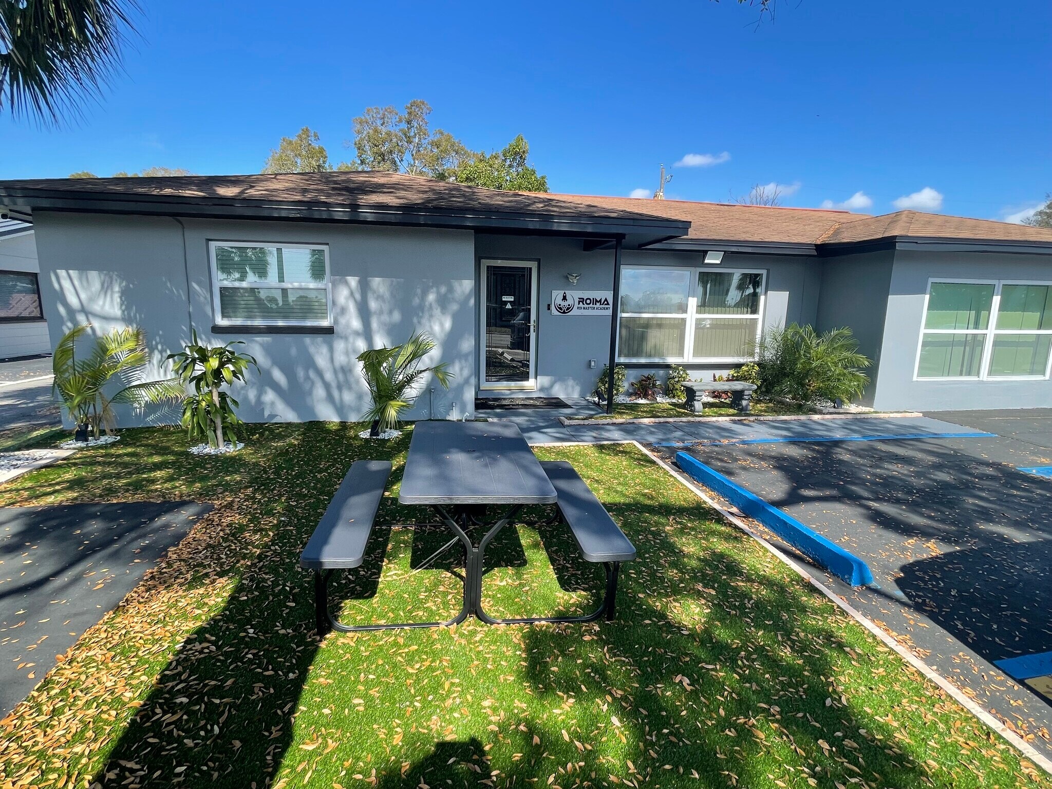 5115 Memorial Hwy, Tampa, FL à vendre Photo principale– Image 1 sur 24