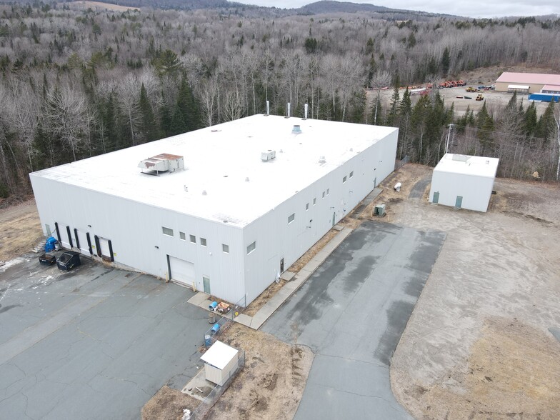 1227 Industrial Pky, Saint Johnsbury, VT à vendre - Photo de l’immeuble – Image 3 sur 6
