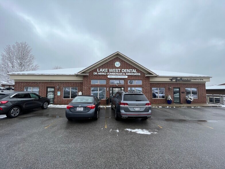 2760 & 2770 SOM Center Road portefeuille de 2 biens à vendre sur LoopNet.fr - Photo de l’immeuble – Image 3 sur 10