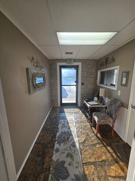 214 Elm Pl, Broken Arrow, OK à vendre - Photo de l’immeuble – Image 2 sur 11