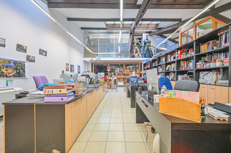 Bureau dans Paris à louer - Photo de l’immeuble – Image 2 sur 14