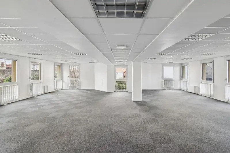 50 Cours De La République, Villeurbanne à louer Photo de l’immeuble– Image 1 sur 9