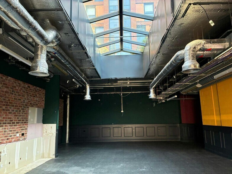 Blackburn Rd, Londres à louer - Photo de l’immeuble – Image 3 sur 9