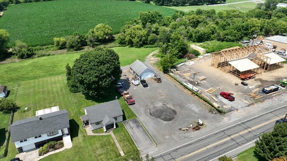 1625 Springtown Rd, Phillipsburg, NJ à vendre - Photo de l’immeuble – Image 3 sur 20