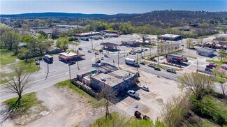Plus de détails pour 1431 S School Ave, Fayetteville, AR - Local commercial à vendre
