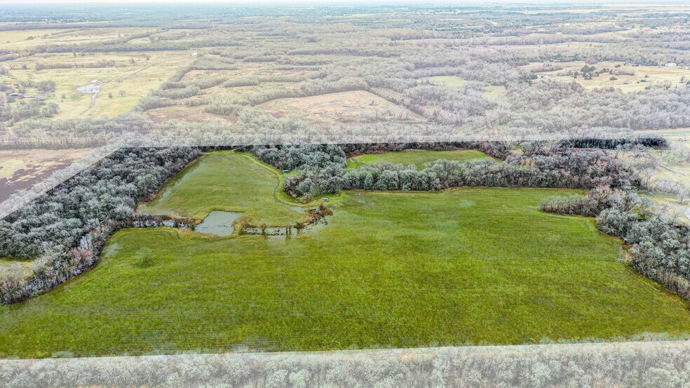 2602 N Fm 2429, Bellville, TX à vendre - Photo de l’immeuble – Image 3 sur 34