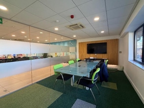 Lustleigh Close, Exeter à louer Photo intérieure– Image 1 sur 4