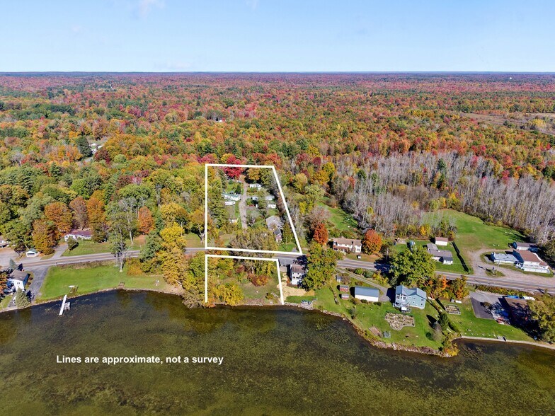 1298-1302 New York 49, Constantia, NY à vendre - Photo principale – Image 1 sur 14