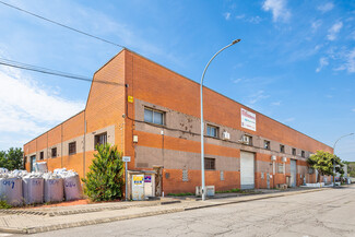 Plus de détails pour Carrer Quatre, 4, Santa Perpètua De Mogoda - Industriel/Logistique à louer