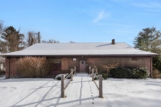 Plus de détails pour 195 W Clarkstown Rd, New City, NY - Spécialisé à vendre