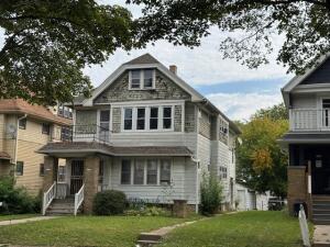 2760 N 51st St, Milwaukee, WI à vendre Photo principale– Image 1 sur 2