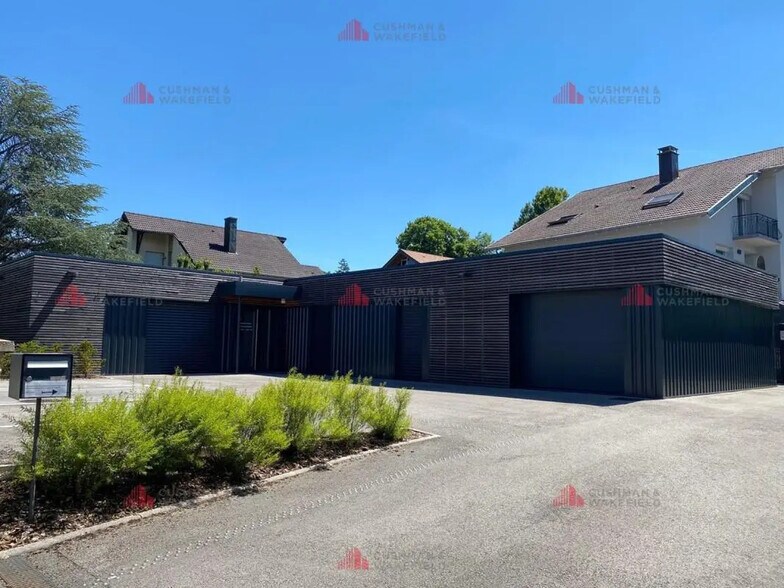 Bureau dans Besançon à louer - Photo de l’immeuble – Image 3 sur 11