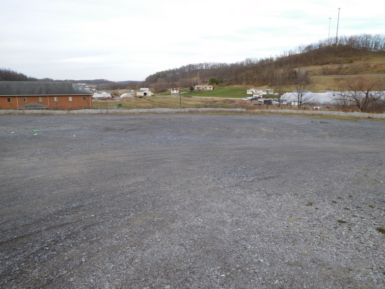 White Oaks Blvd, Bridgeport, WV à vendre - Photo principale – Image 1 sur 3