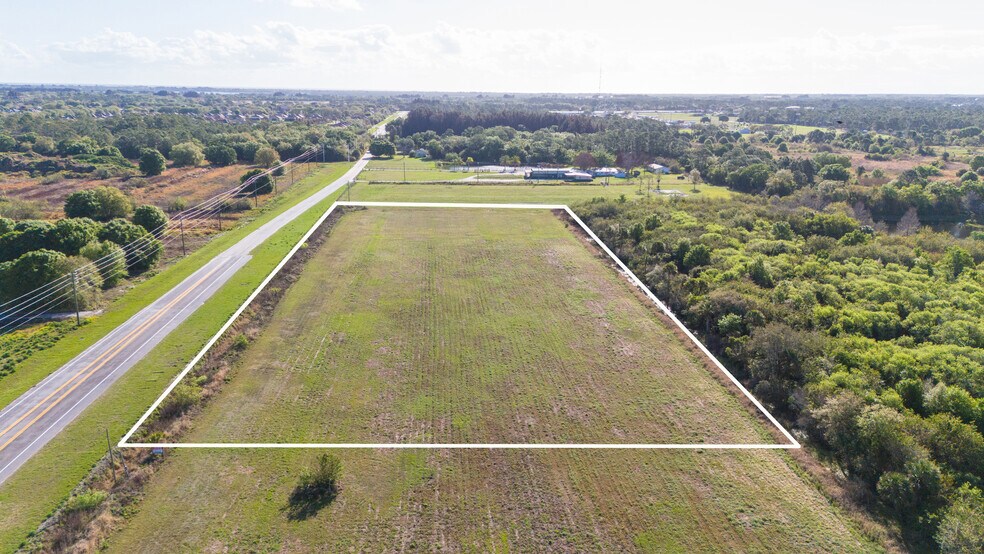 6525 81st st, Vero Beach, FL à vendre - Photo principale – Image 1 sur 24