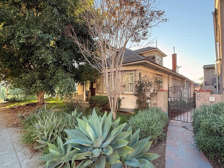 3642 4th Ave, San Diego, CA à vendre - Photo de l’immeuble – Image 2 sur 2