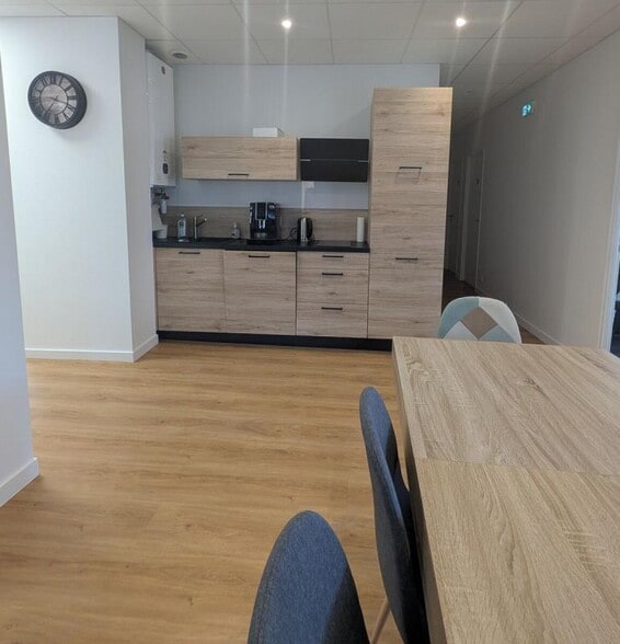 Bureau dans Vannes à louer - Photo intérieure – Image 3 sur 6