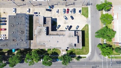 10740 109th St NW, Edmonton, AB - VUE AÉRIENNE  vue de carte