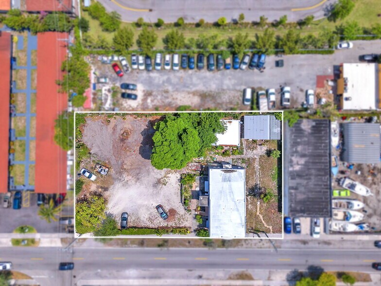 2135-2237 Washington St, Hollywood, FL à vendre - Photo de l’immeuble – Image 1 sur 36