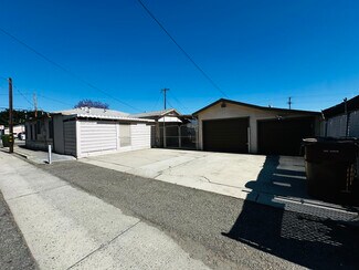 Plus de détails pour 107 N Woods Ave, Fullerton, CA - Bureau à louer