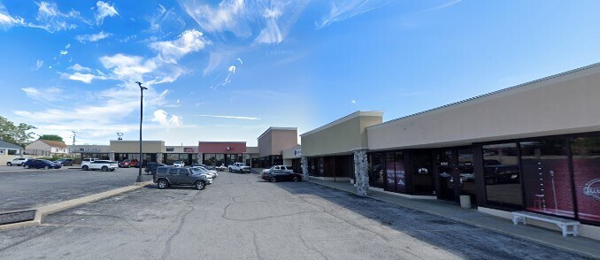 6121-6247 Blue Ridge Blvd, Raytown, MO à louer - Photo de l’immeuble – Image 3 sur 9