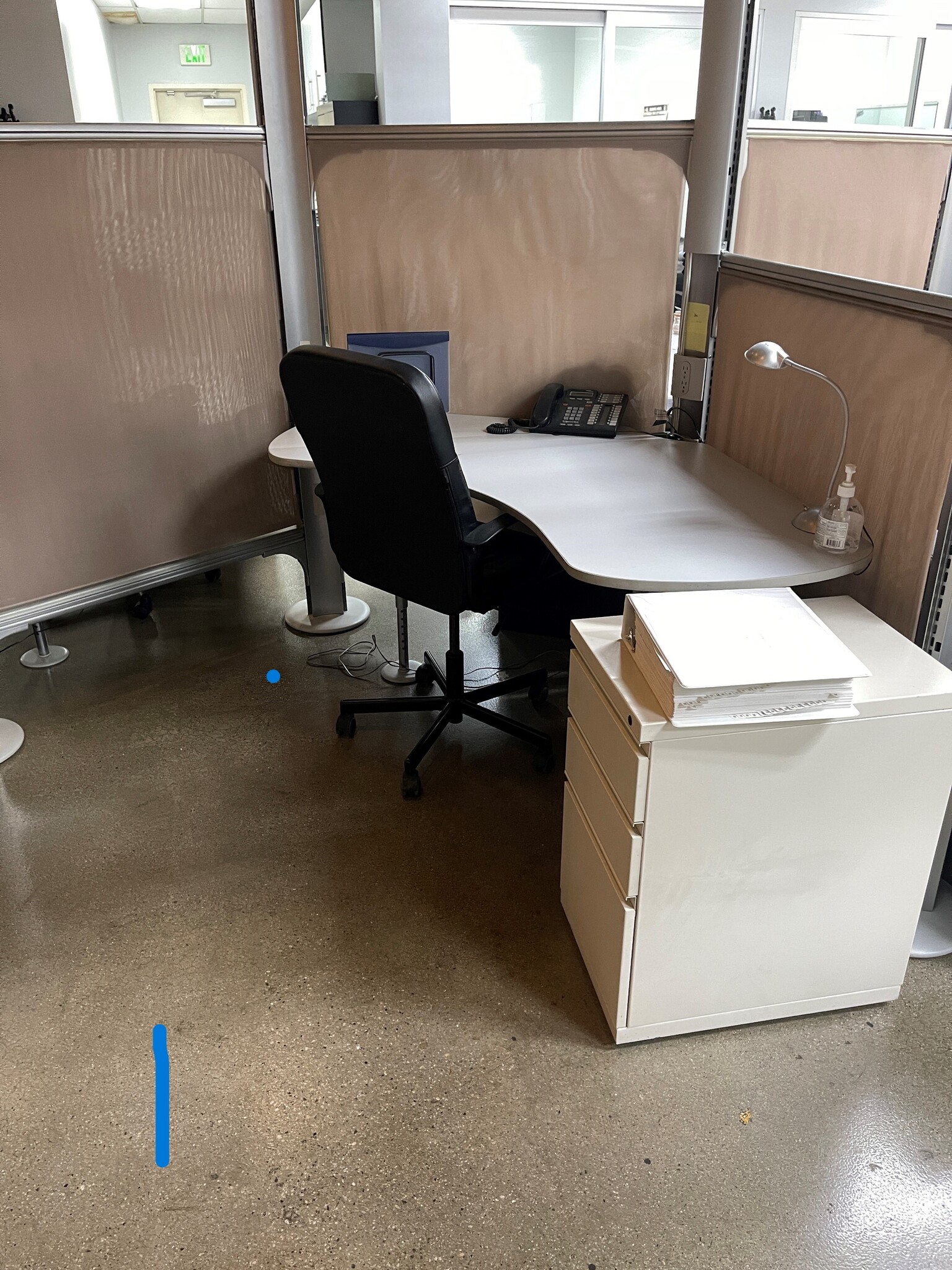 16135 Roscoe Blvd, North Hills, CA à louer Photo intérieure– Image 1 sur 16