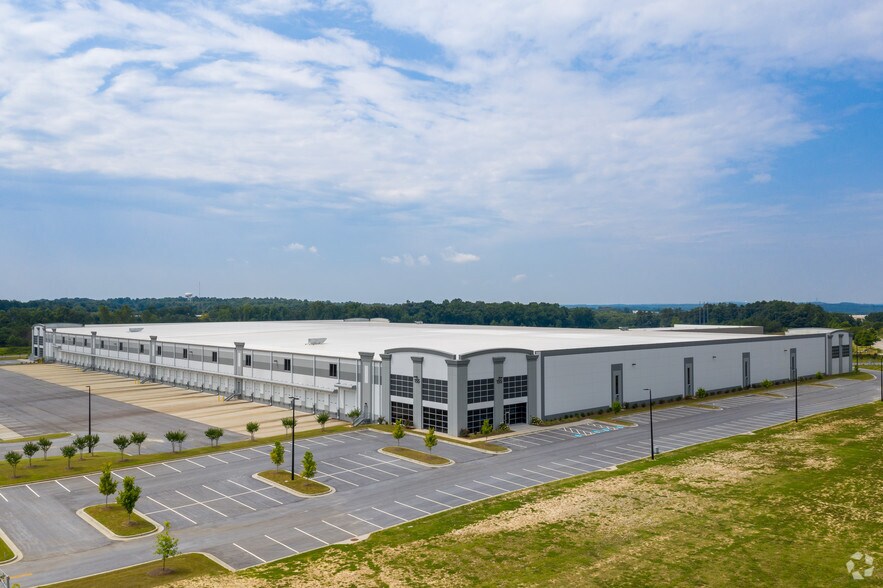 155 Braselton Pky, Braselton, GA à louer - Photo de l’immeuble – Image 1 sur 16